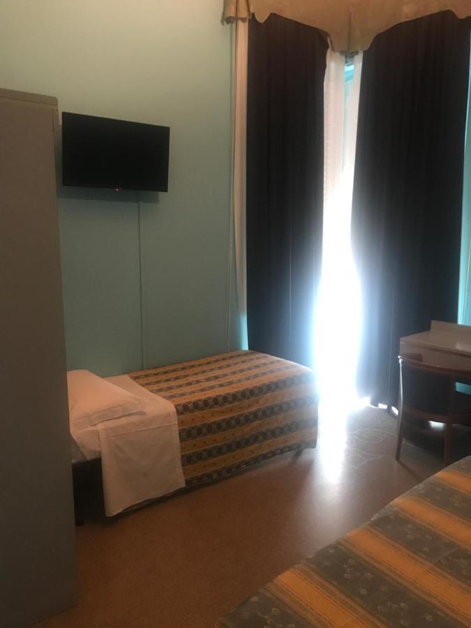 Hotel Doria เคียวารี ภายนอก รูปภาพ